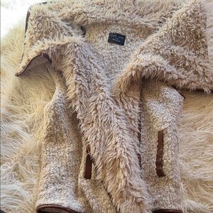 Love Tree Women's Tan Teddy Jacket